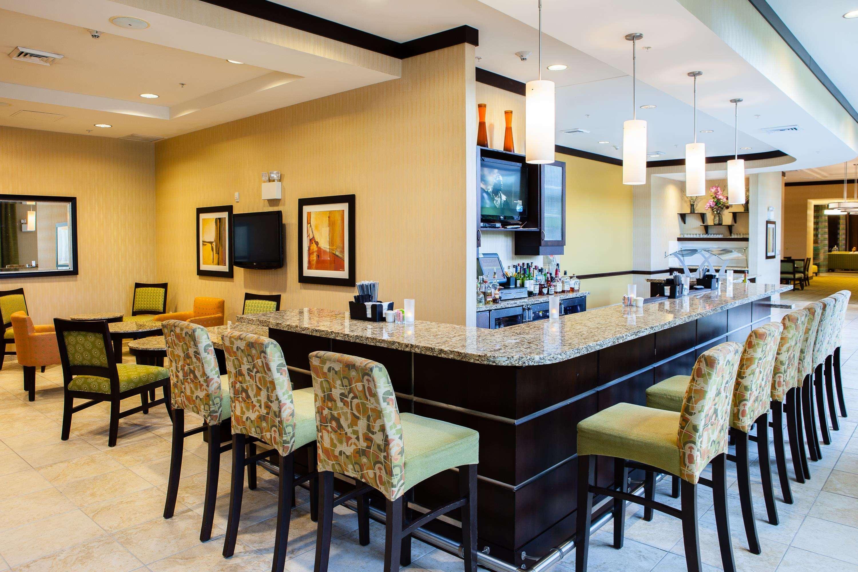Hilton Garden Inn Shirlington Arlington Exterior foto