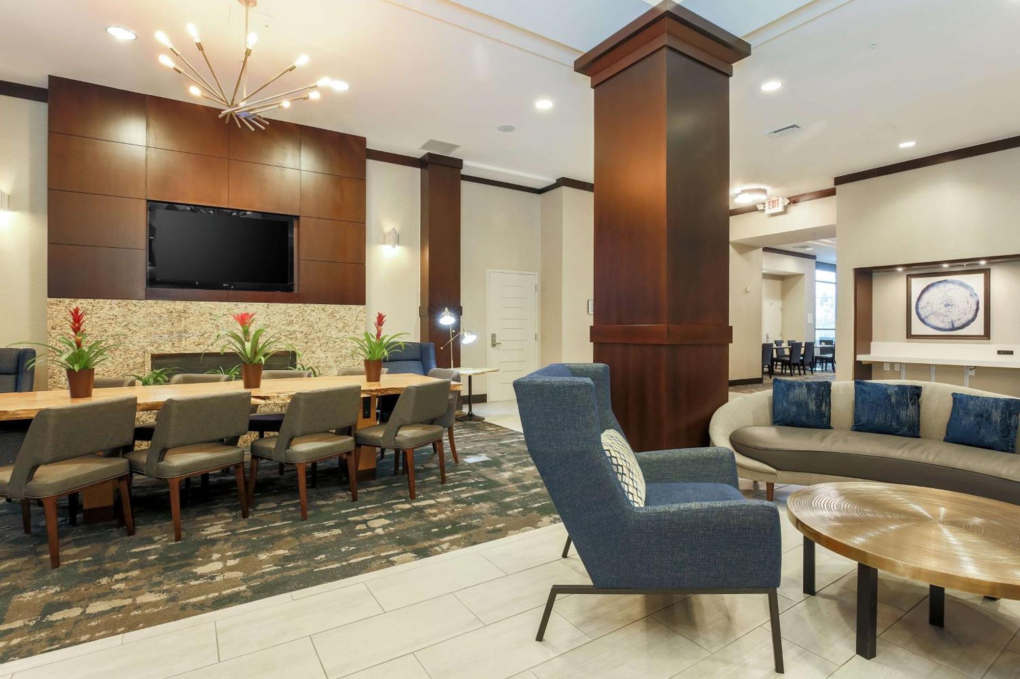 Hilton Garden Inn Shirlington Arlington Exterior foto