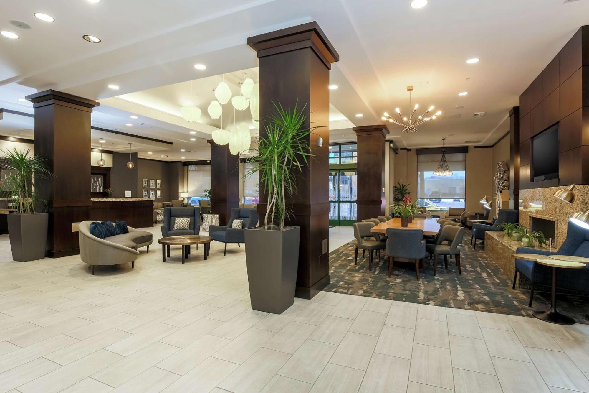 Hilton Garden Inn Shirlington Arlington Exterior foto